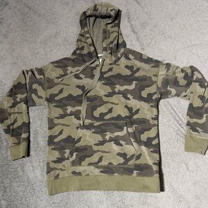 American Eagle Outfitters Camouflage Pullover
